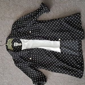 Womens 2 piece pants suit.  R & M Richards size 12 petite.